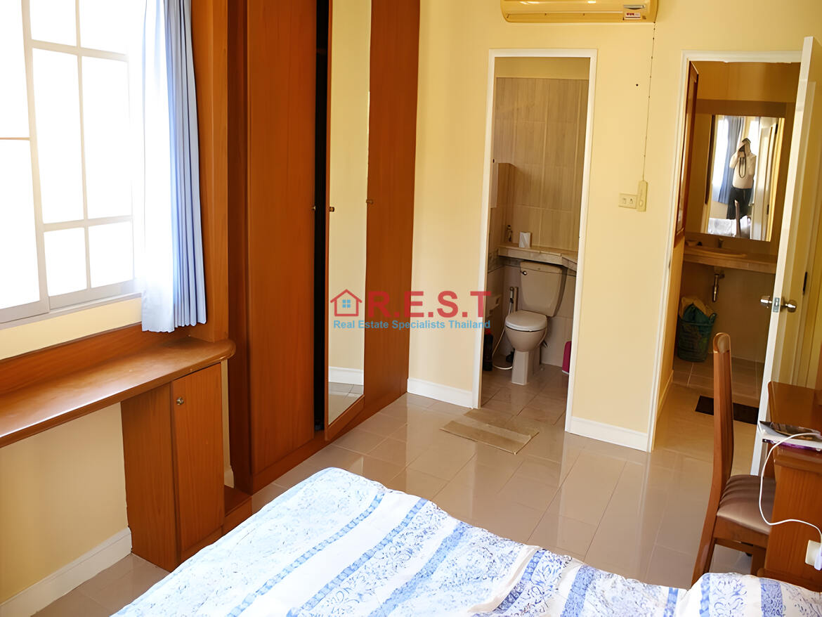 Baan Ampur 3 bedroom, 2 bathroom House For rent (4)