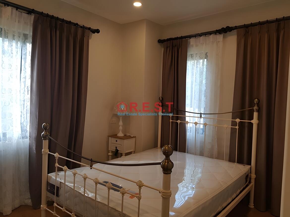 Bangsaray/Sattahip 3 bedroom, 4 bathroom House For sale (4)