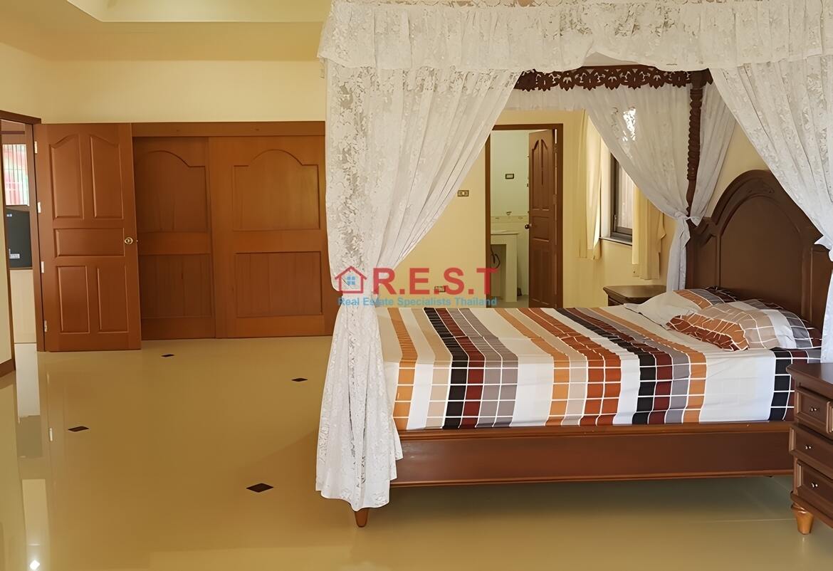 Bangsaray/Sattahip 3 bedroom, 3 bathroom House For sale (2)