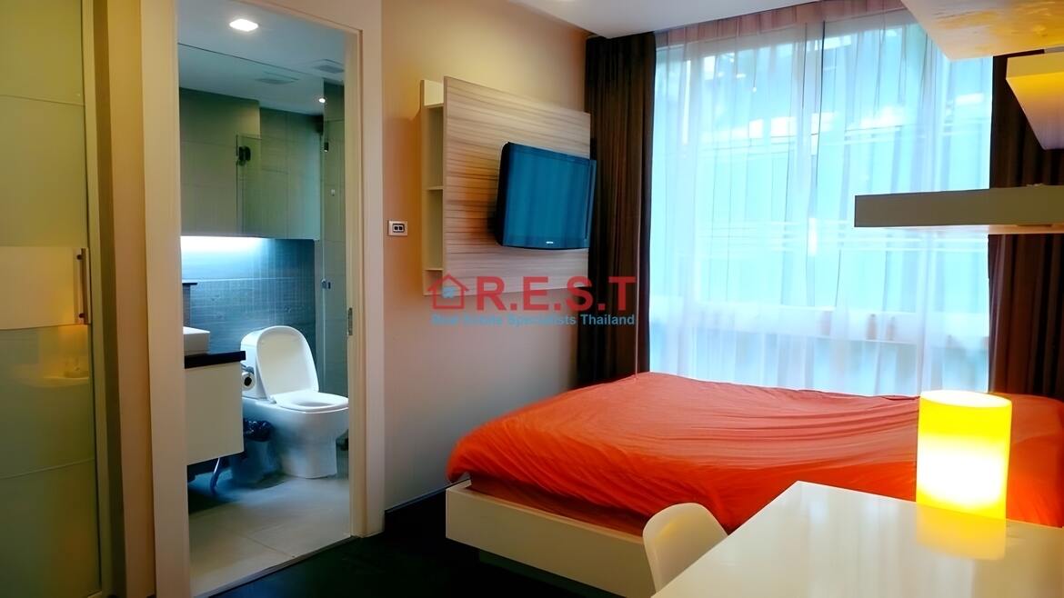 Central Pattaya 3 bedroom, 3 bathroom Condo For rent