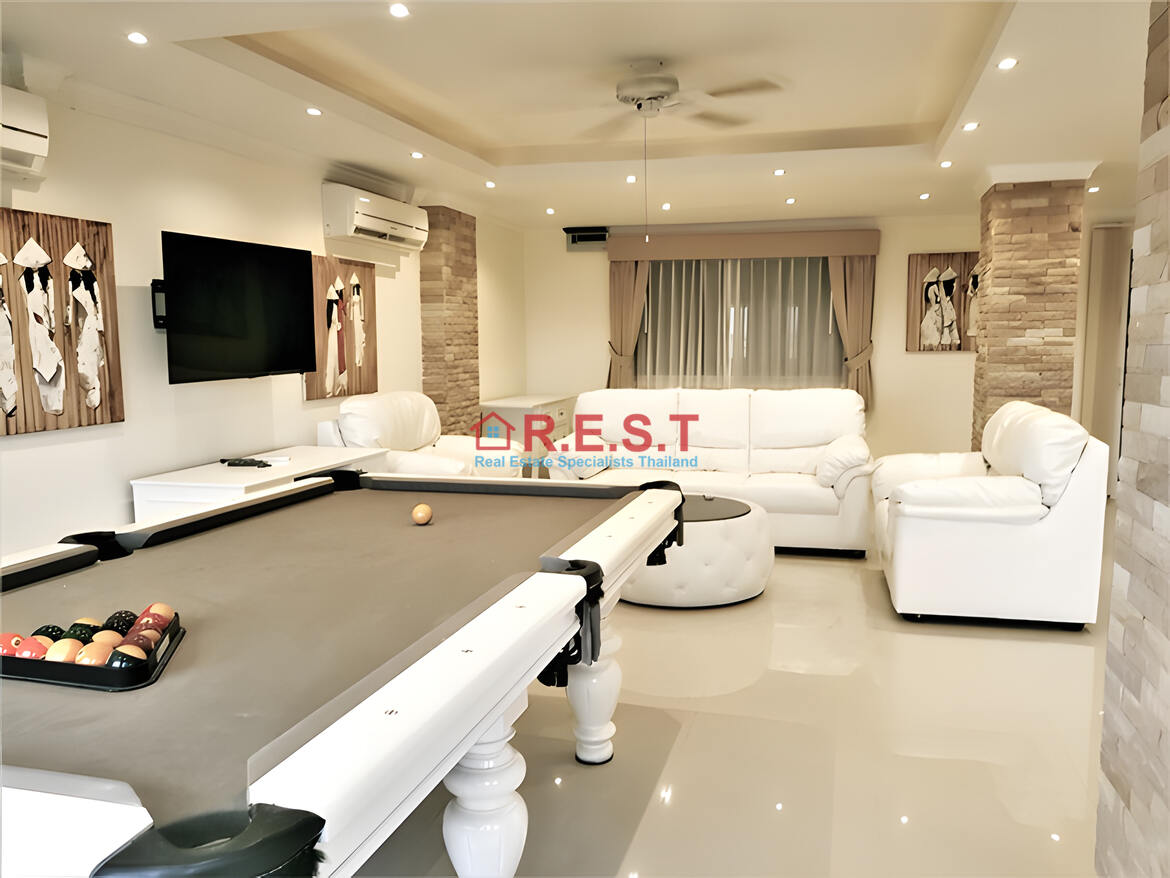 Picture of Central Pattaya 2 bedroom, 3 bathroom Condo For rent