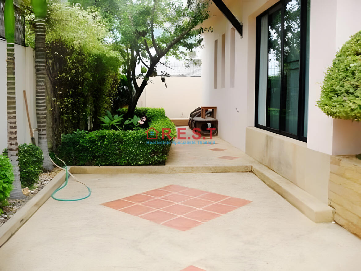 Picture of Central Pattaya 3 bedroom, 3 bathroom House For rent