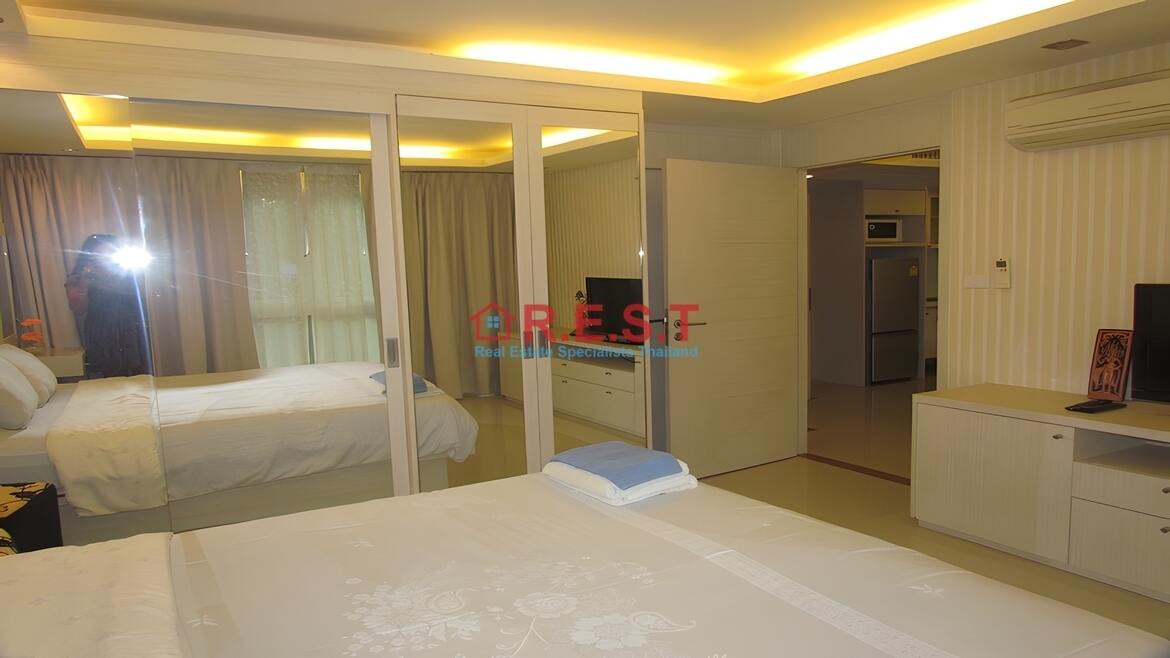 Central Pattaya 1 bedroom, 1 bathroom Condo For sale (9)
