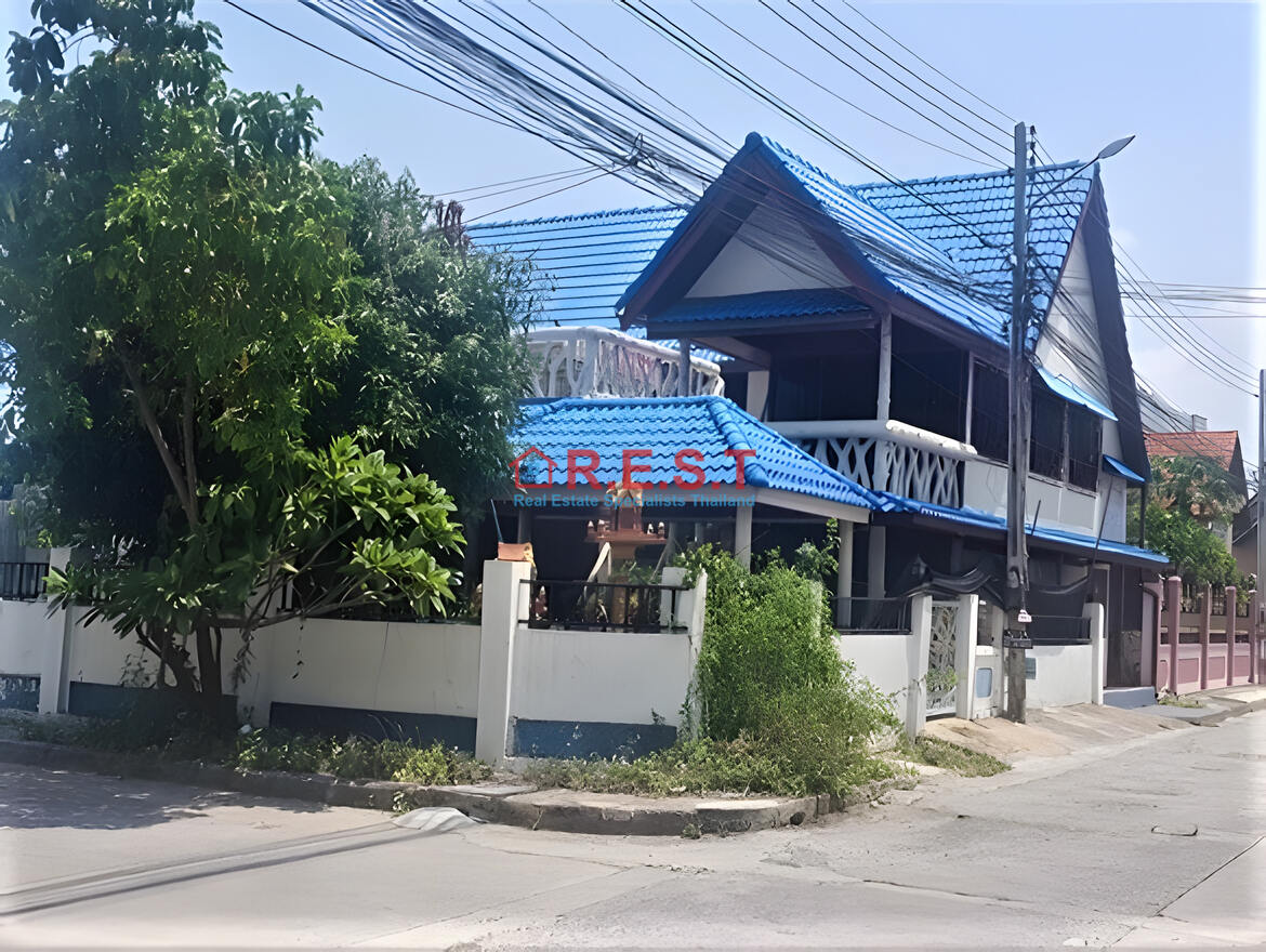 Central Pattaya 5 bedroom, 4 bathroom House For sale (4)