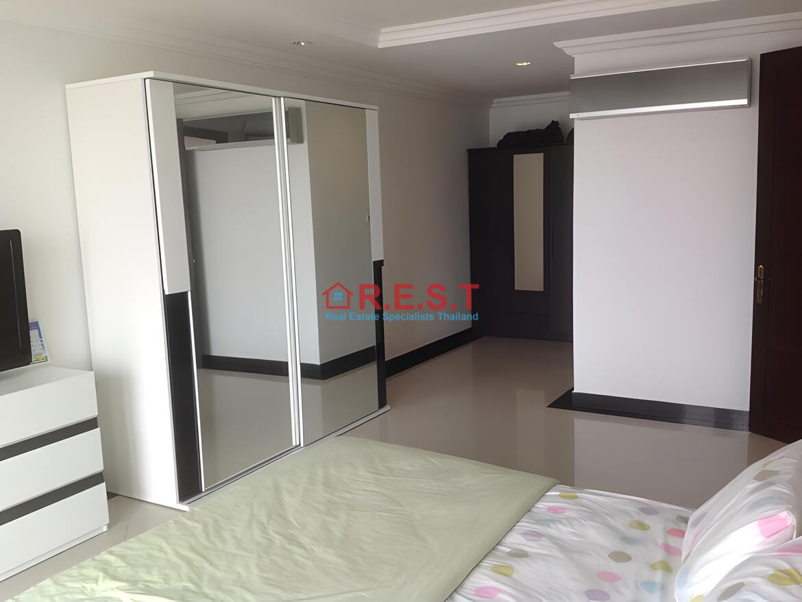 Central Pattaya 1 bedroom, 1 bathroom Condo For rent