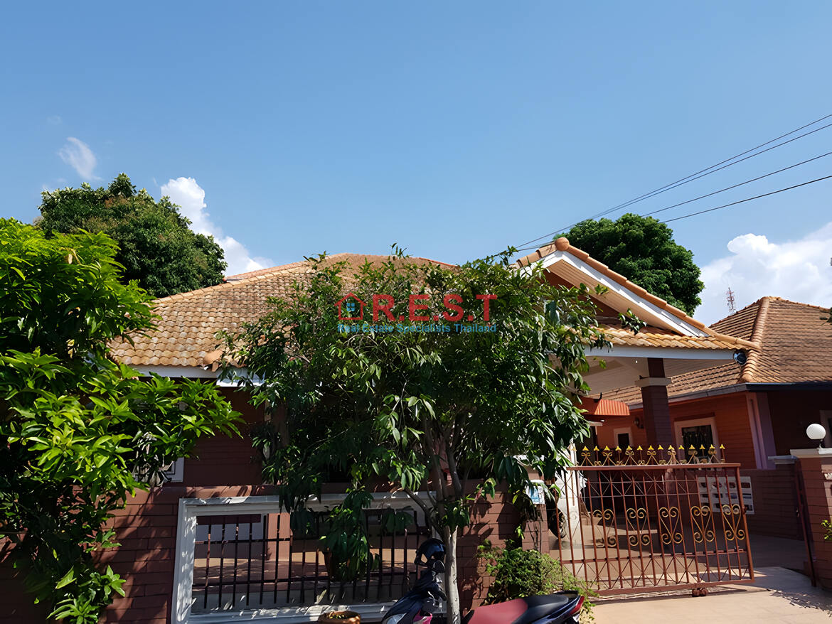 Picture of East Pattaya 3 bedroom, 2 bathroom House For rent