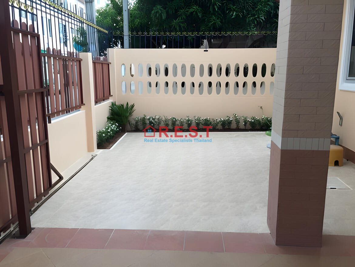 Picture of East Pattaya 2 bedroom, 2 bathroom House For rent