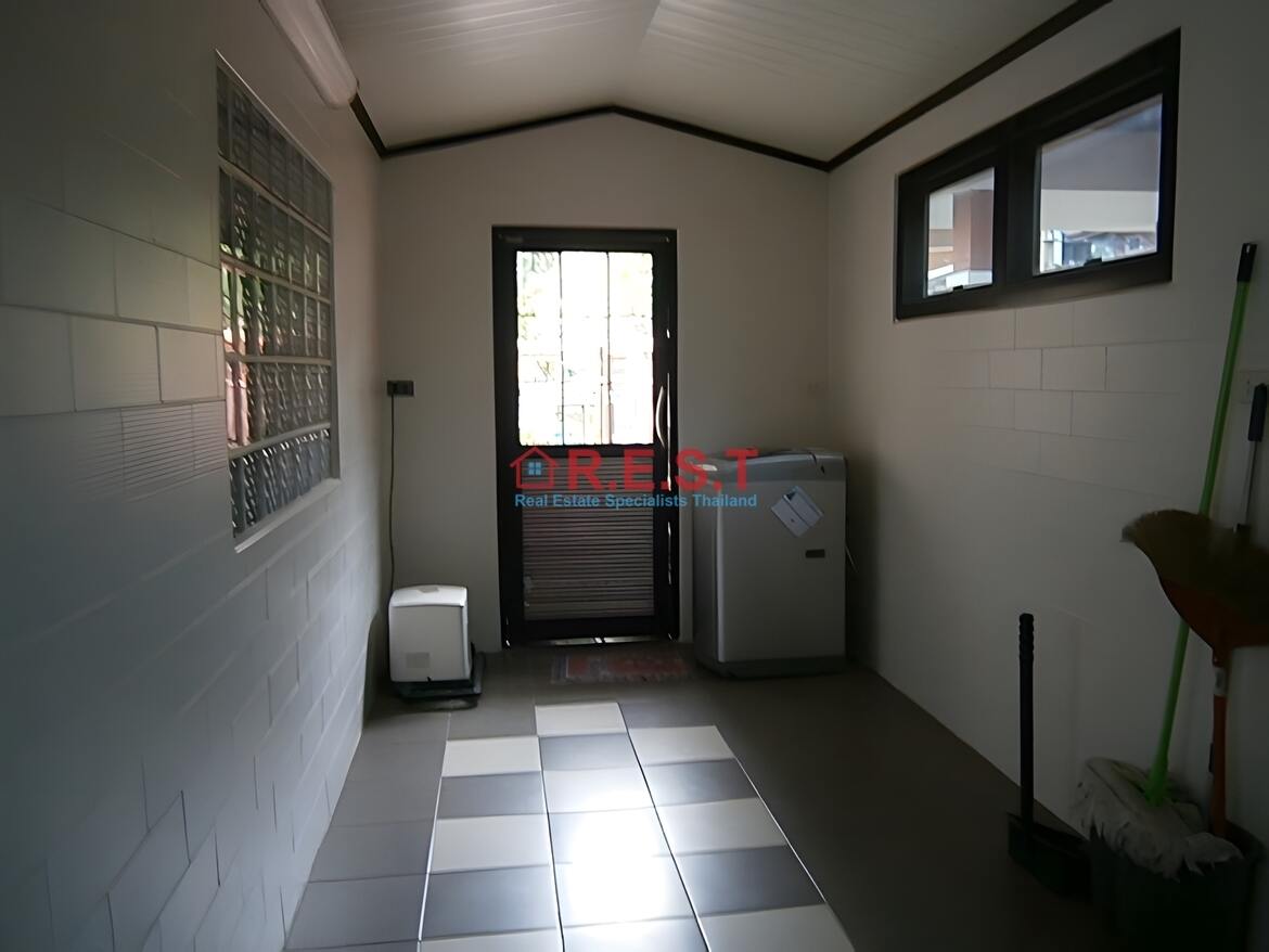East Pattaya 3 bedroom, 3 bathroom House For rent (8)