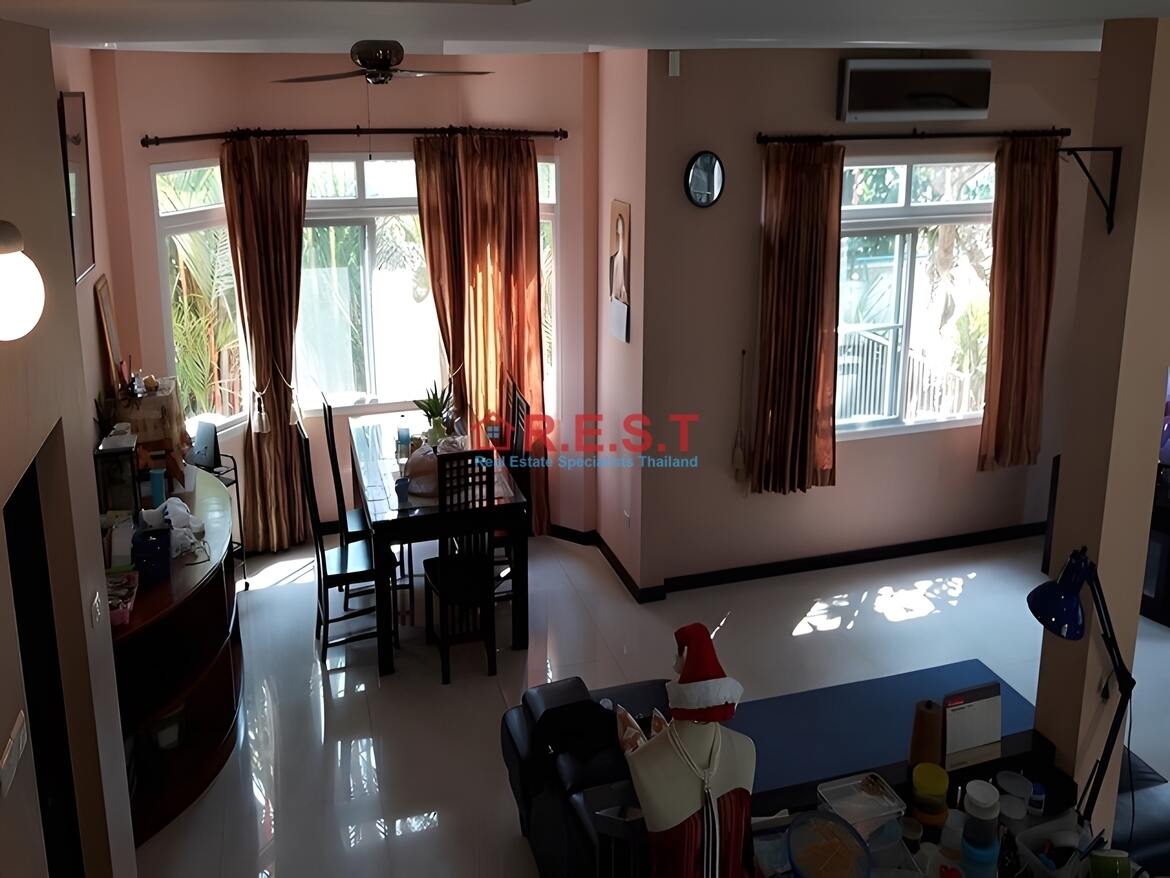East Pattaya 4 bedroom, 4 bathroom House For rent (5)