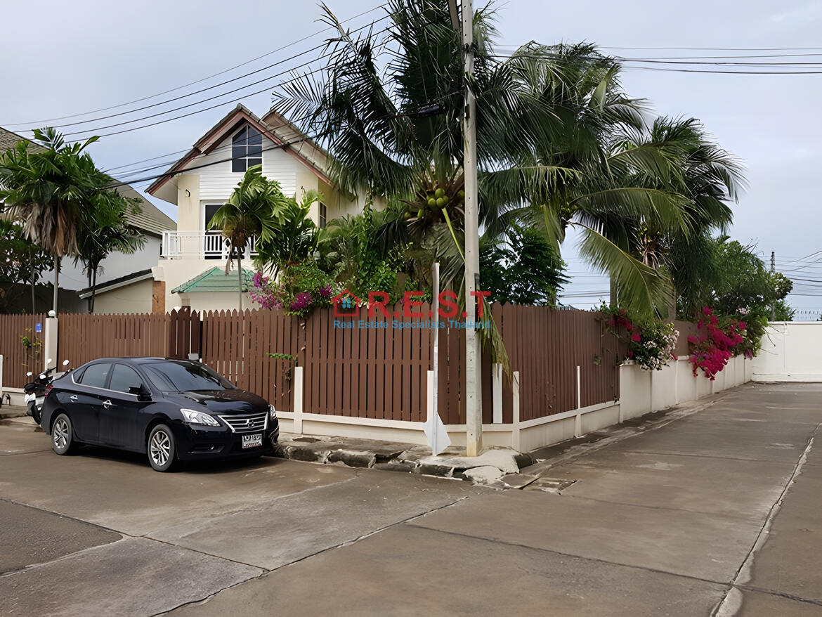East Pattaya 4 bedroom, 4 bathroom House For sale (8)