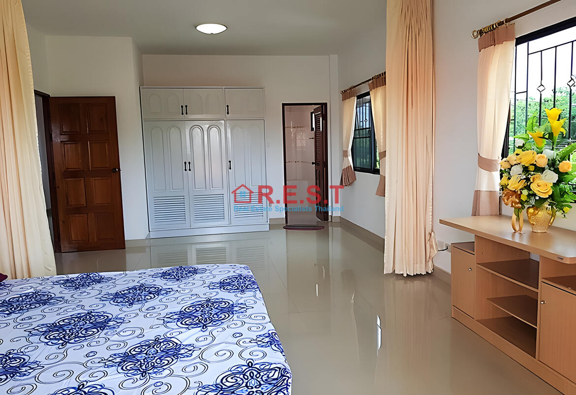 Picture of East Pattaya 5 bedroom, 3 bathroom House For rent