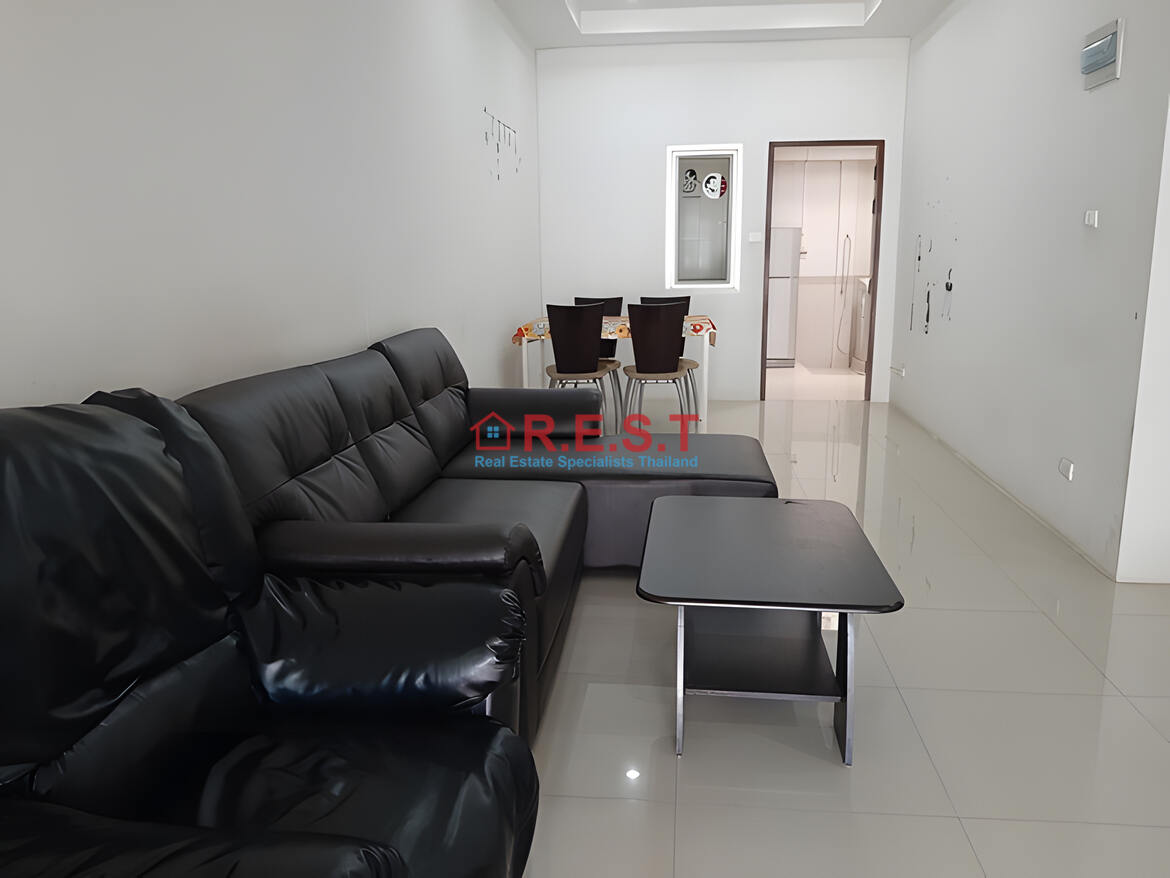East Pattaya 2 bedroom, House For rent (2)