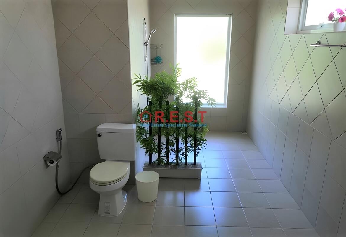 Huay Yai 4 bedroom, House For rent (8)