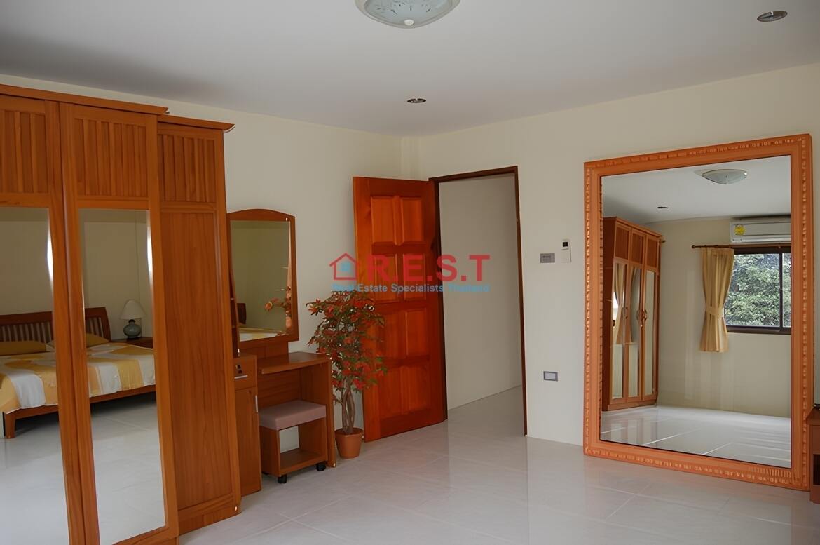 Pratamnak 2 bedroom, 3 bathroom House For rent (7)