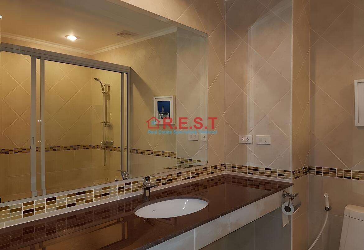 Pratamnak 1 bathroom Condo For rent (5)