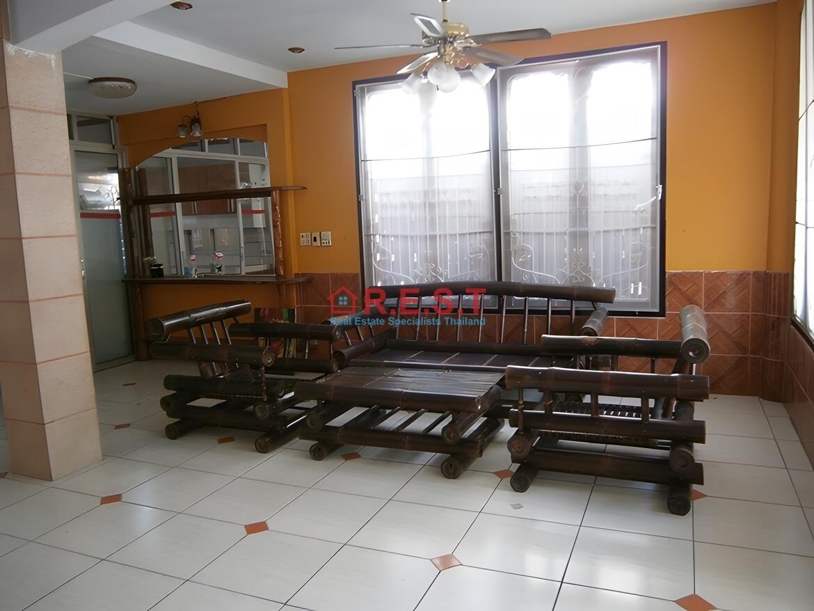 South Pattaya 3 bedroom, 3 bathroom House For rent
