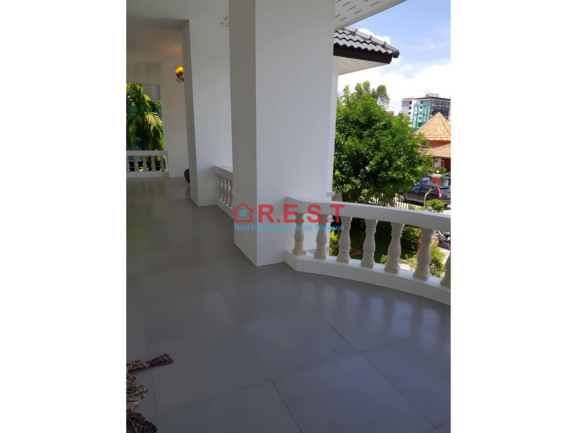 South Pattaya 5 bedroom, 6 bathroom House For rent (12)