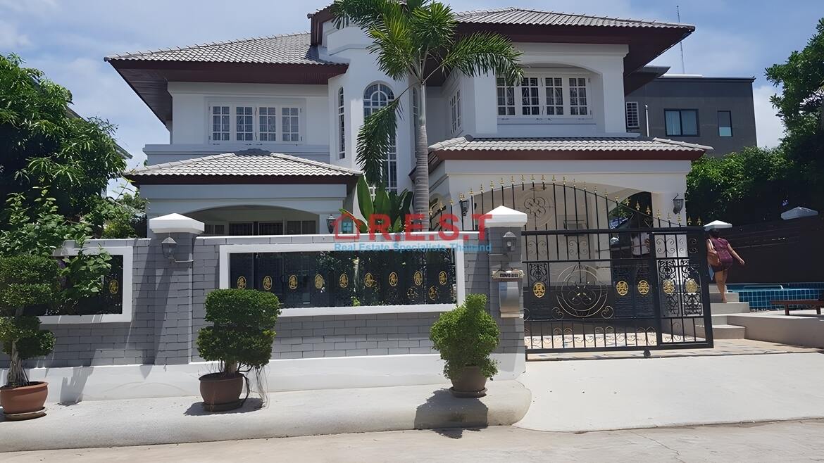 South Pattaya 4 bedroom, 4 bathroom House For rent