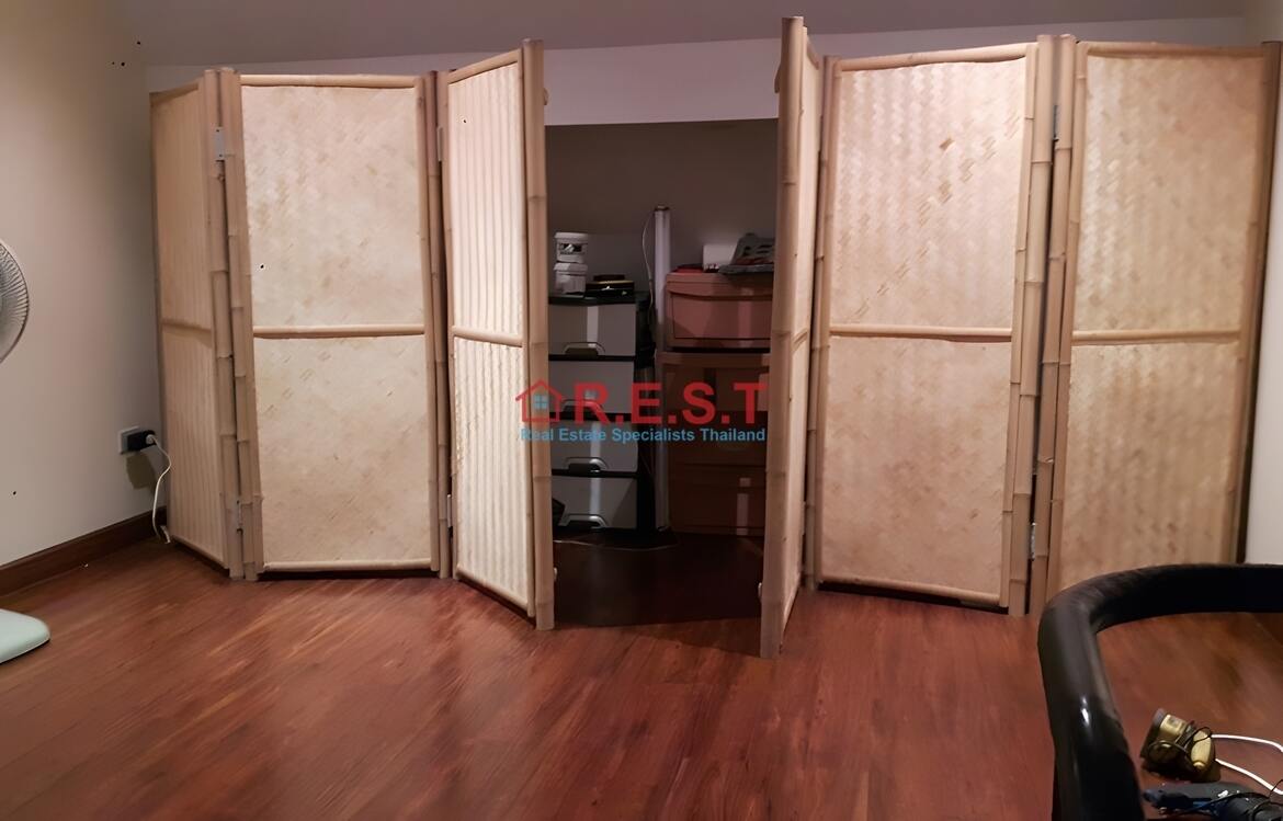 Wongamat 1 bedroom, 2 bathroom Condo For sale (7)