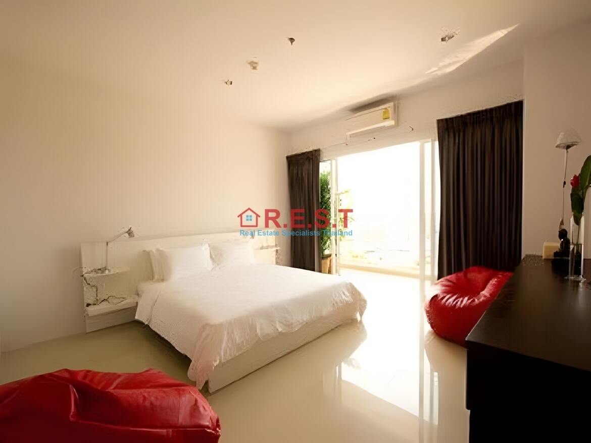Picture of Wongamat 1 bedroom, 2 bathroom Condo For sale